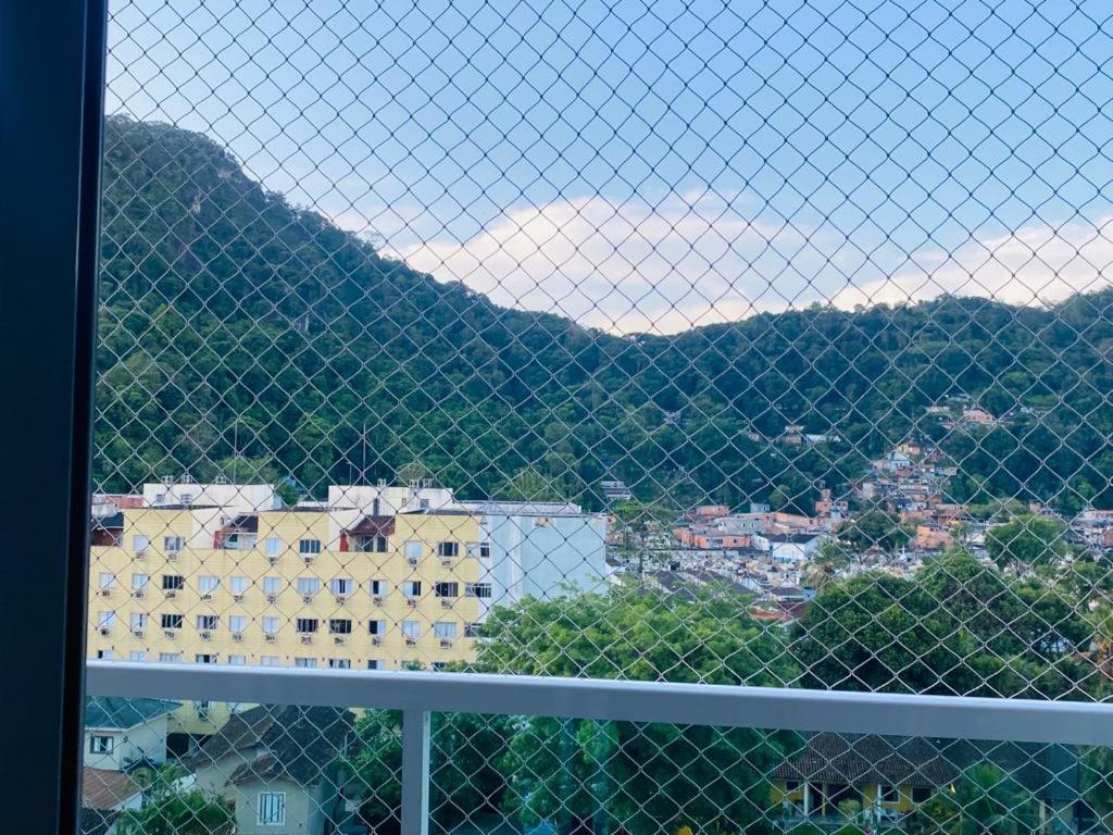 Condominio Villa Di Fiori Ap 72 غوارويا المظهر الخارجي الصورة